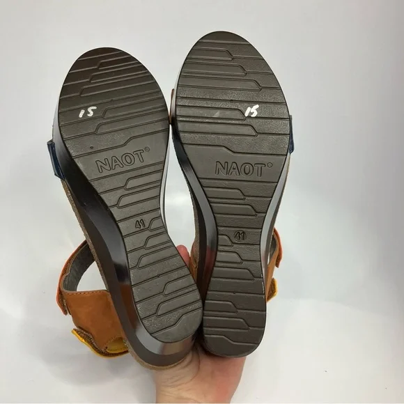 Naot Miracle wedge Sandals size 41 L10 - Picture 6 of 8